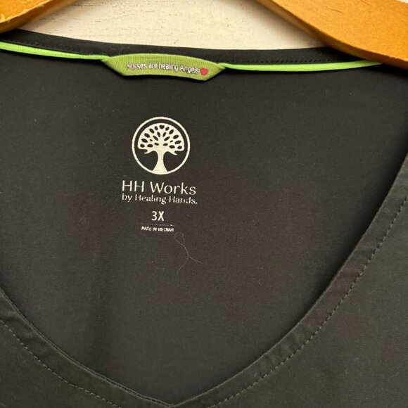 HH Works Healing Hands Scrubs Madison Top Women's 3X Black Shoot Sleeve Pockets - Picture 3 of 4